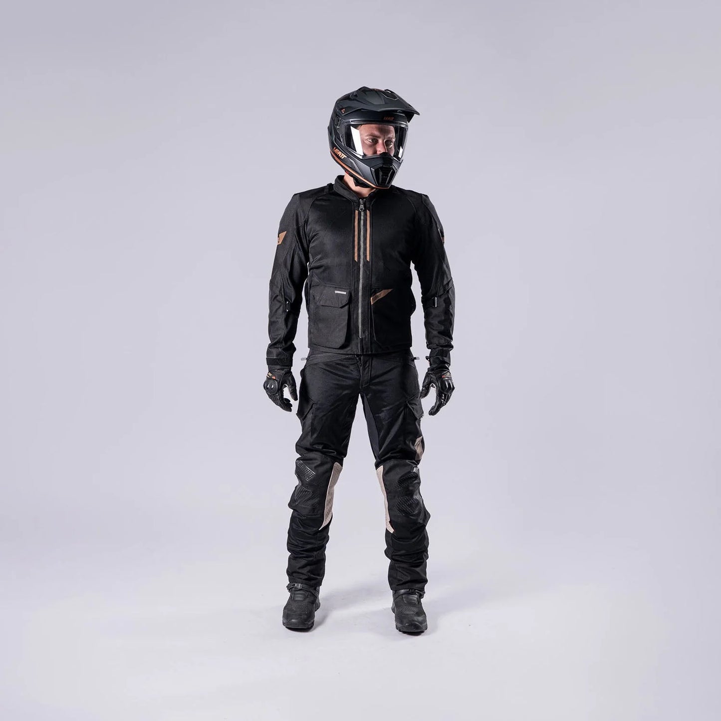 Leatt ADV FlowTour 4.5 Corta Chaqueta